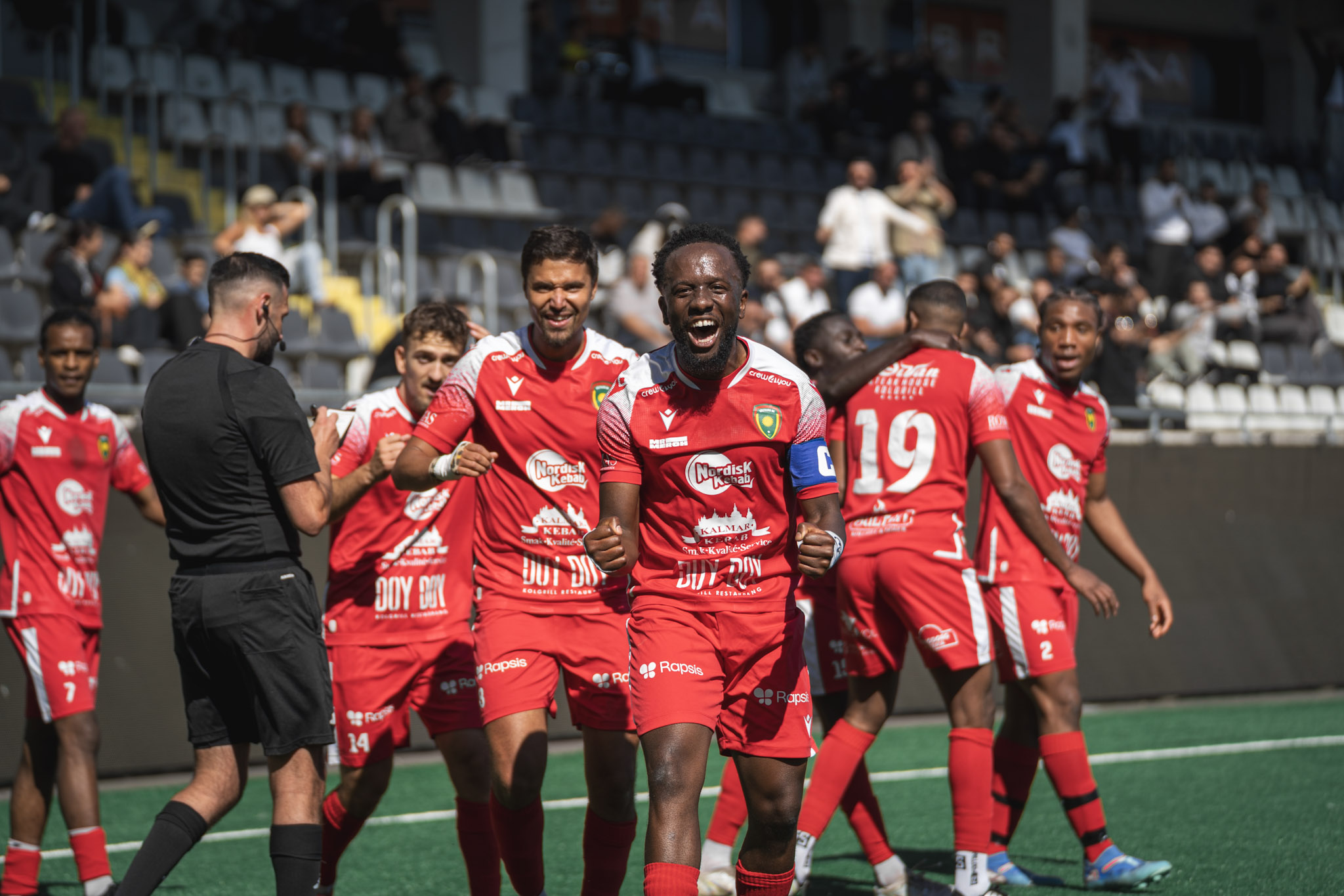 Västkurd gör 5-1 i derbyt mot Assyriska BK